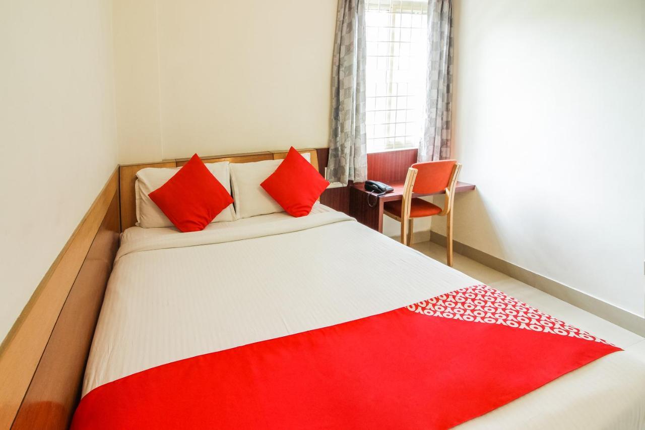 מייזור Hotel White Parrot מראה חיצוני תמונה