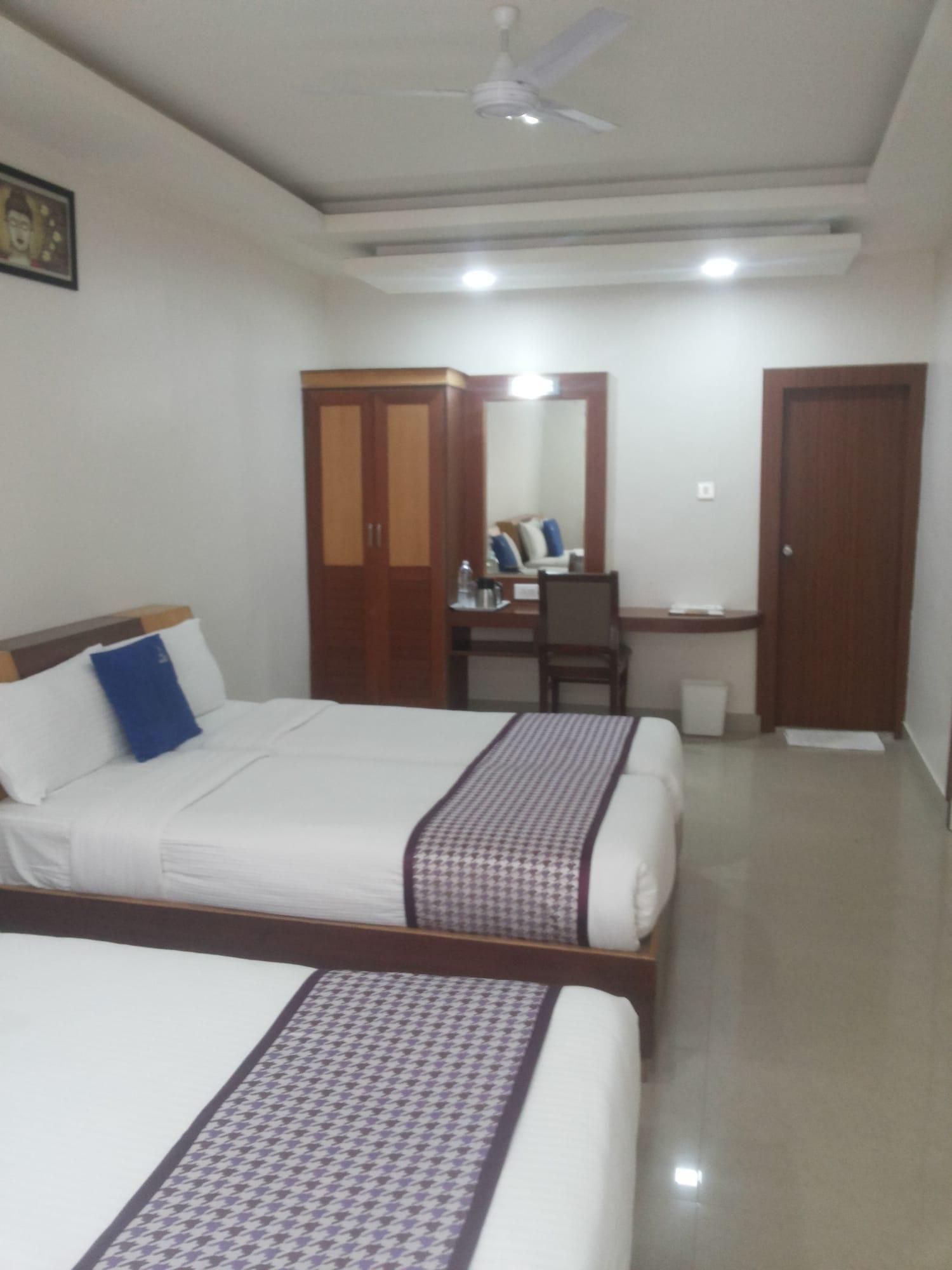 מייזור Hotel White Parrot מראה חיצוני תמונה