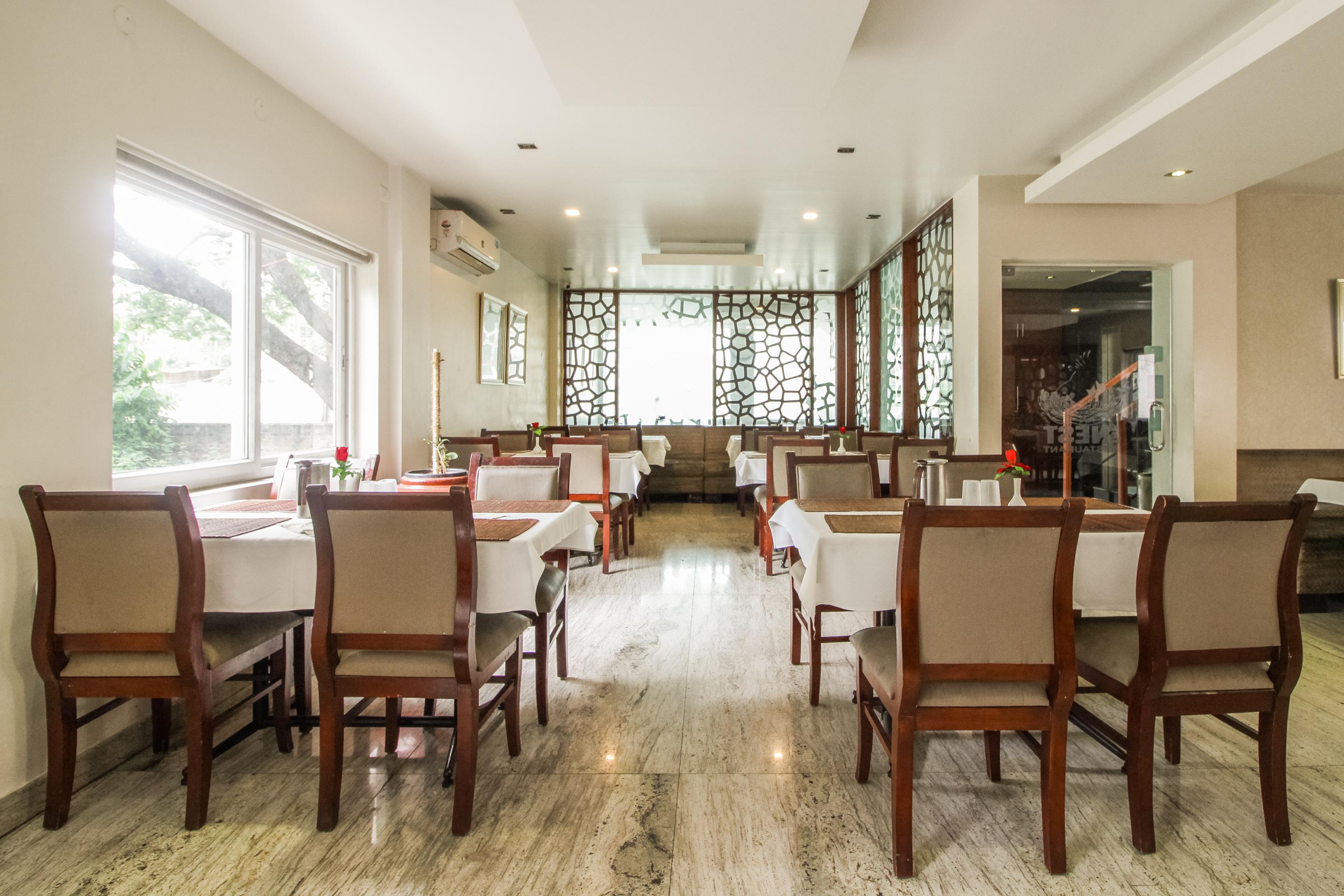 מייזור Hotel White Parrot מראה חיצוני תמונה